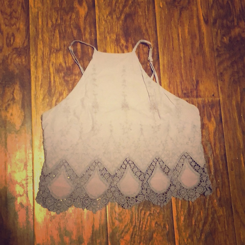 Kendall & Kylie Cropped tank